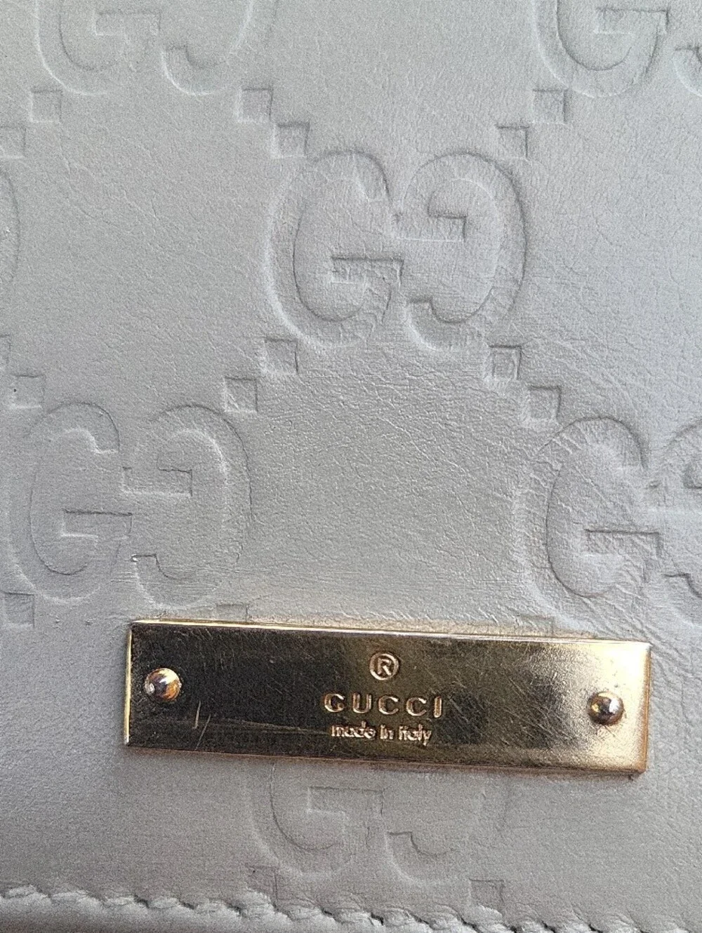 Gucci Embossed GG Leather Wallet with Gold Plaque - Picture 2 of 16